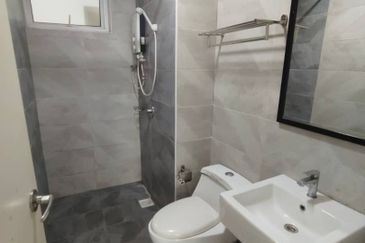 The Pinnacles (Pinnacle Tower)