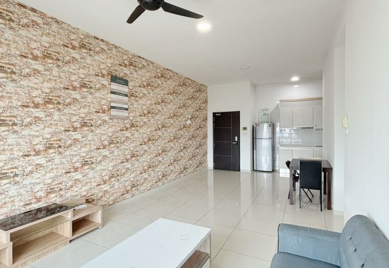 D'Summit Residences @ Kempas Utama