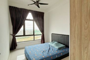 D'Summit Residences @ Kempas Utama