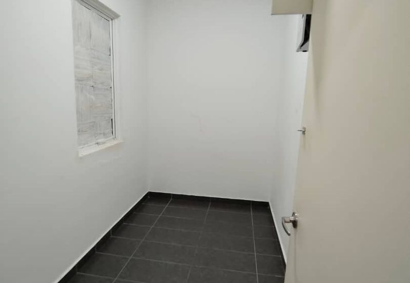 The Pinnacles (Pinnacle Tower)