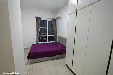 The Pinnacles (Pinnacle Tower)