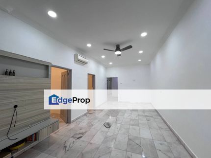 Taman Ungku Tun Aminah Skudai Jalan Perwira Single Storey Terrace House Partial Furnished For Rent , Johor, Skudai