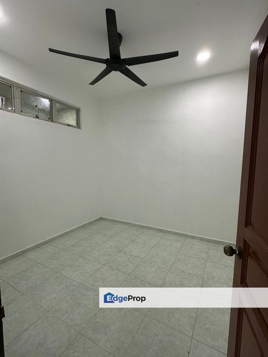 Taman Universiti Jalan Kemulian Skudai Kangkar Pulai Mutiara Rini Single Storey Terrace House For Sale , Johor, Skudai