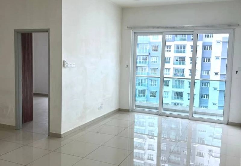 Seasons Luxury Apartments @ Amara Larkin