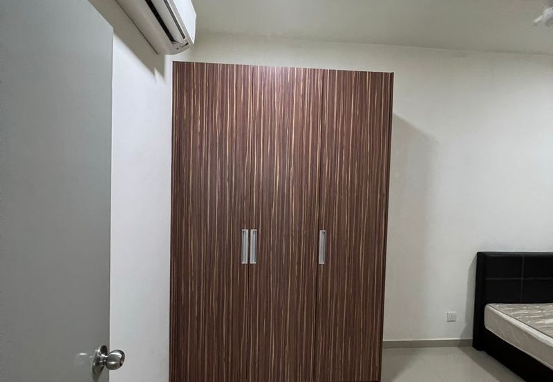 Seasons Luxury Apartments @ Amara Larkin