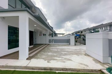 Desa Palma, Nasa City