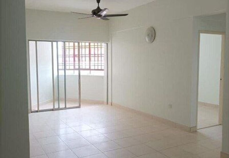 Sri Impian Apartment, Larkin Perdana