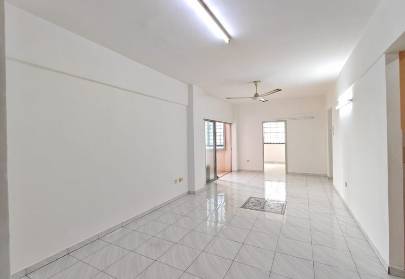 Sri Impian Apartment, Larkin Perdana