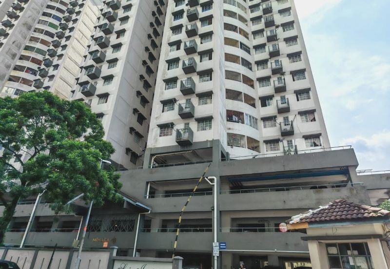 Sri Impian Apartment, Larkin Perdana