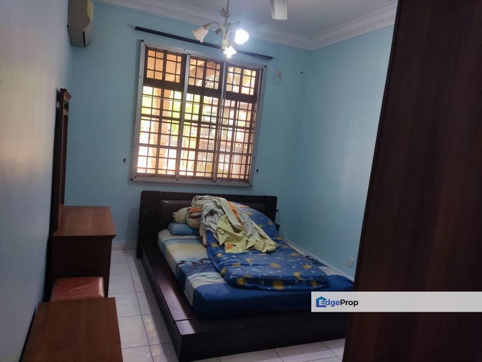 Taman Pelangi Indah Jalan Pesona Taman Gaya Puteri Wangsa Ulu Tiram 1.5 Storey Terrace House For Rent , Johor, Ulu Tiram