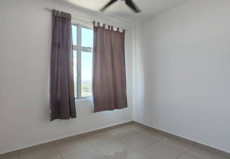 SKS Habitat Apartment, Larkin