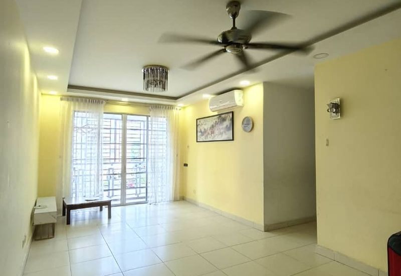 D'Larkin Residence (Delima Larkin)