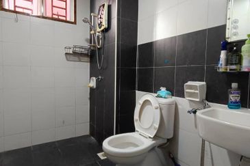 D'Larkin Residence (Delima Larkin)