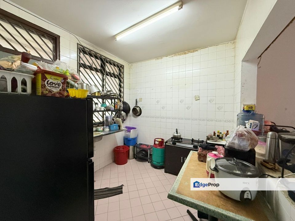 Taman Sri Yaacob Jalan Putra Skudai Nusa Bestari Bandar Uda Utama Double Storey Medium Cost For Sale , Johor, Skudai