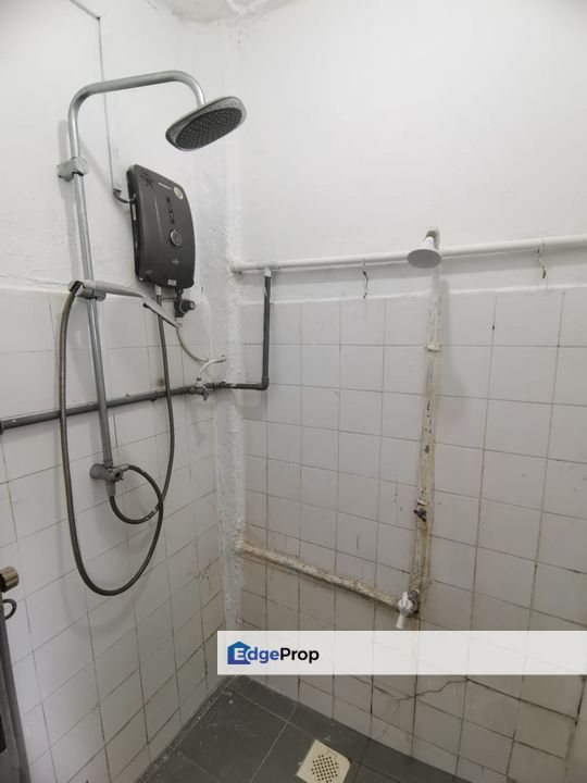 Taman Munsyi Ibrahim Jalan Dian Paradigm Mall Skudai Tampoi Double Storey Low Cost For Rent , Johor, Skudai