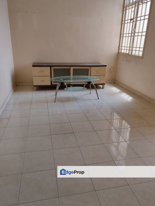Bandar Putra Kulai IOI Jalan Enggang Double Storey Terrace House For Sale , Pahang, Kuantan