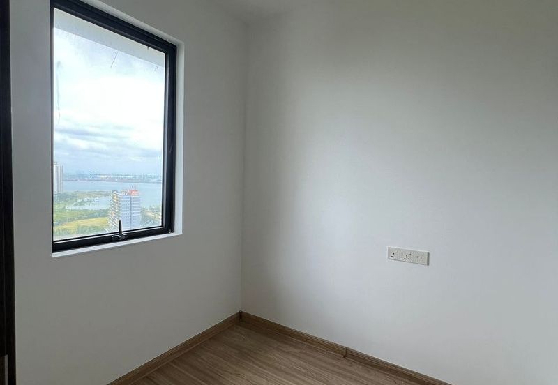 Regalia Park @ Forest City