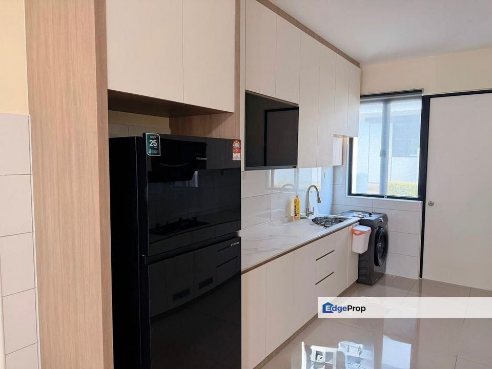 Eco Tropics Aranya Kota Masai Pasir Gudang Permas Jaya Double Storey Terrace House Fully Furnished For Rent , Johor, Masai