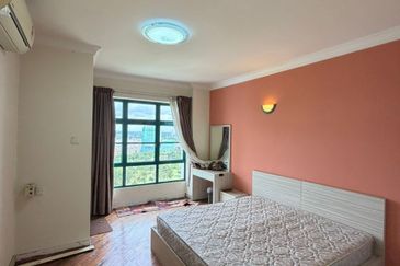 The Straits View, Bandar Baru Permas Jaya