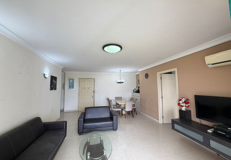 The Straits View, Bandar Baru Permas Jaya