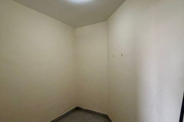 The Straits View, Bandar Baru Permas Jaya