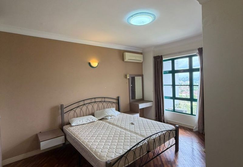 The Straits View, Bandar Baru Permas Jaya