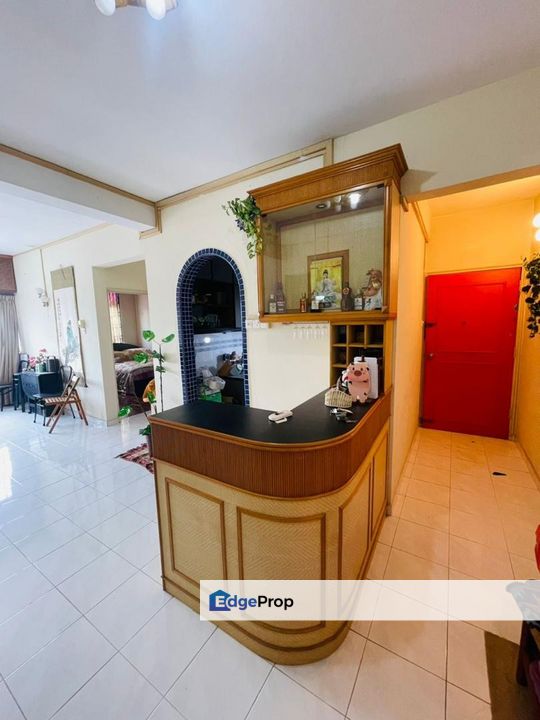 Daya View Apartment Taman Daya Mount Austin Crest For Sale , Johor, Johor Bahru