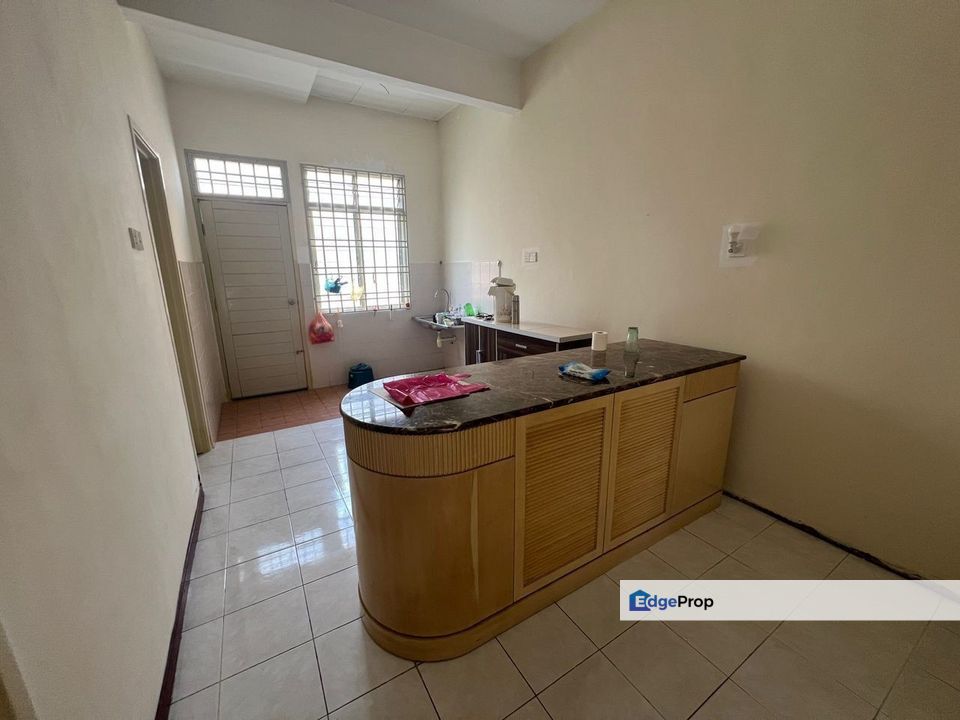 Taman Pulai Indah Kangkar Pulai Skudai Pulai Mutiara Taman Universiti Double Storey Terrace House For Sale , Johor, Kangkar Pulai