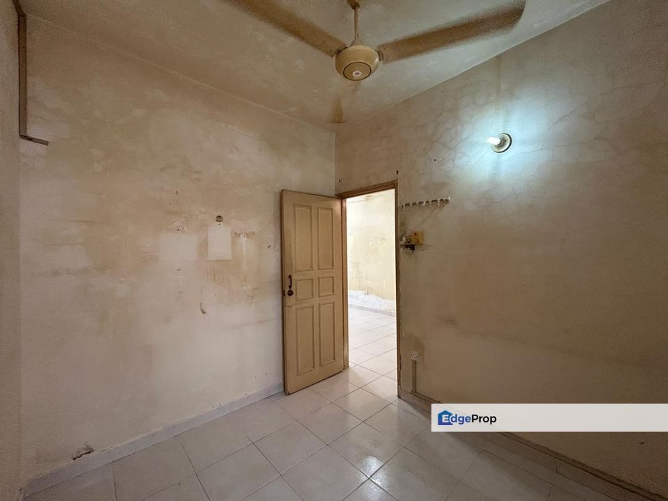 Taman Sri Pulai Perdana Skudai Kangkar Pulai Mutiara Rini Taman Universiti Double Storey Terrace House For Sale , Johor, Skudai