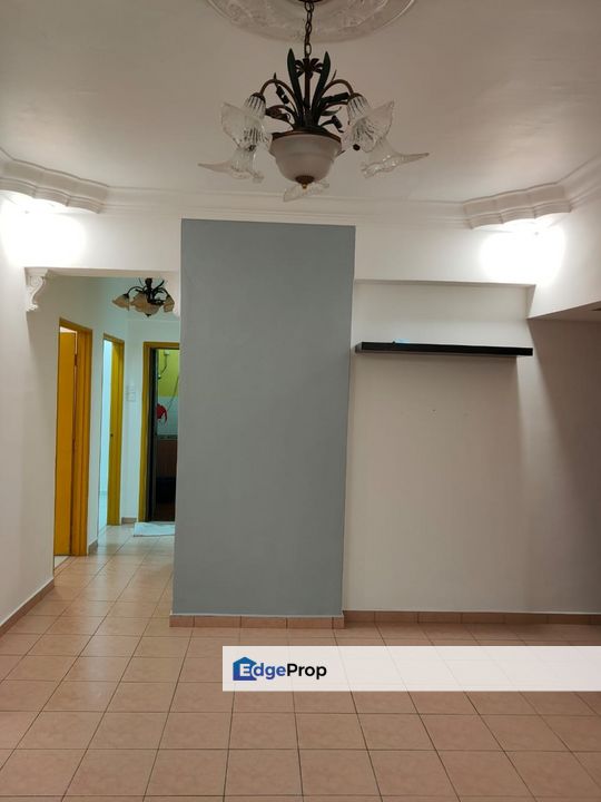 Putri Ria Apartment Taman Megah Ria Masai Pasir Gudang Permas Jaya Taman Rinting For Sale , Johor, Masai