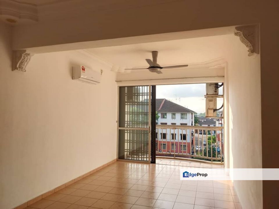Putri Ria Apartment Taman Megah Ria Masai Pasir Gudang Permas Jaya Taman Rinting For Sale , Johor, Masai