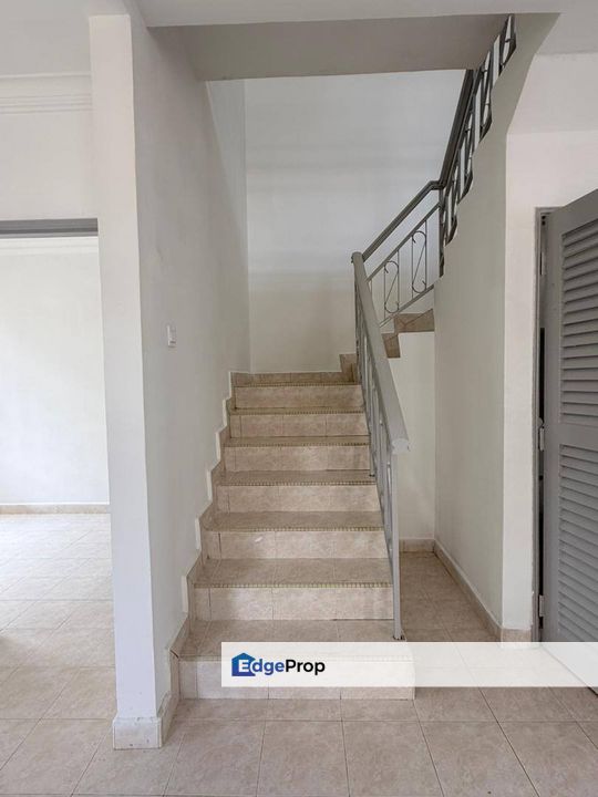 Nusavilla Townhouse Taman Nusa Bestari Bukit Indah Perling Iskandar Puteri Skudai Double Storey Townhouse For Sale , Johor, Skudai