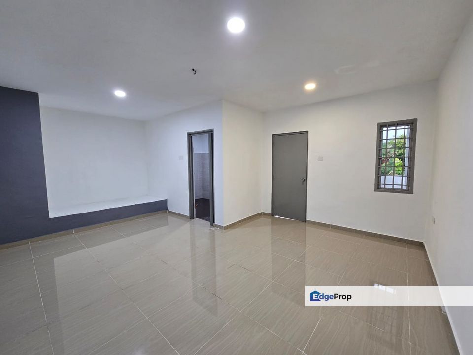 Taman Sri Putri Skudai Jalan Gangsa Tun Aminah Taman Universiti Skudai Baru Double Storey Terrace House For Sale , Johor, Skudai