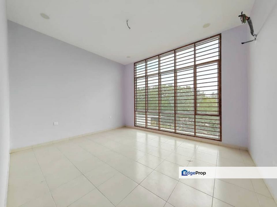 Maya Heights Bandar Seri Alam Masai Pasir Gudang Permas Jaya Double Storey Terrace House For Sale , Johor, Masai