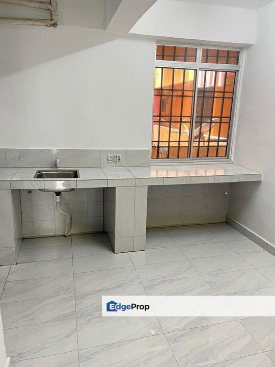 Flat Temenggong Kulai Low Cost Flat For Sale , Johor, Kulai