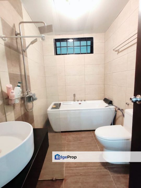 Molek Regency Taman Molek Plentong Masai Studio Fully Furnished For , Johor, Johor Bahru