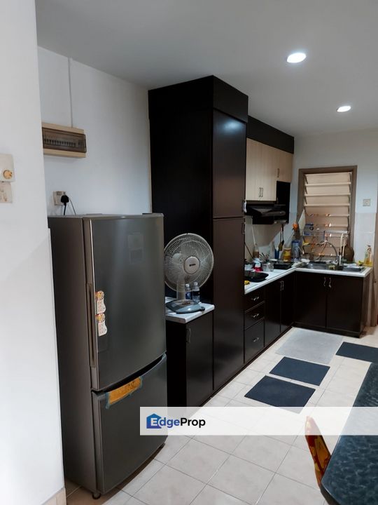 Bayu Puteri 3 Apartment Permas Jaya Bakar Batu Johor Bahru High Floor Corner Lot For Sale , Johor, Johor Bahru