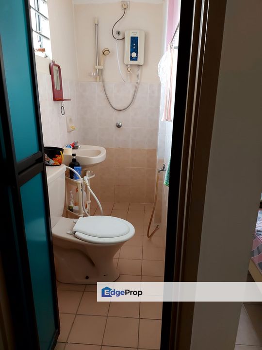 Bayu Puteri 3 Apartment Permas Jaya Bakar Batu Johor Bahru High Floor Corner Lot For Sale , Johor, Johor Bahru