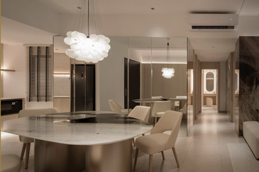 Lumina Residence Georgetown condominium for sale