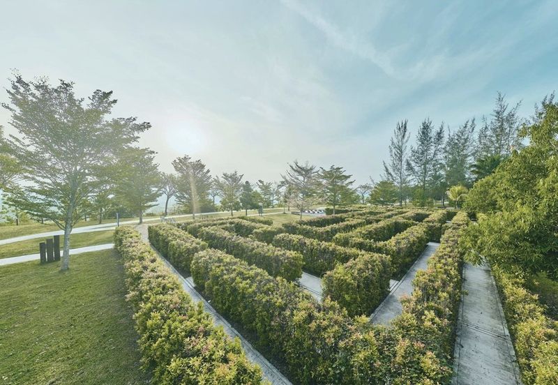 Sierra 3A Elegant Bukit Banyan Semi-Detached house for sale