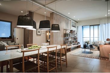 Triuni Residence Batu Uban Condominium for sale