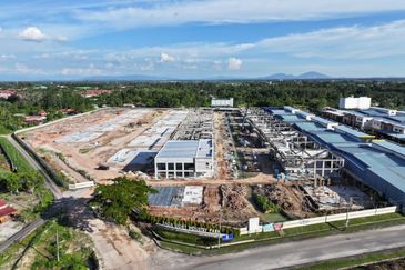 Saga Industrial Park Taman Kempas factory for sale