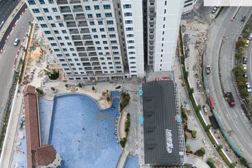 Lucerne Residence Bayan Lepas For Sale | Nearby Airport and Factory Zone