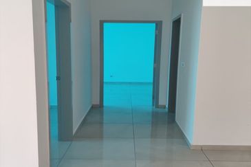 Lucerne Residence Bayan Lepas For Sale | Nearby Airport and Factory Zone