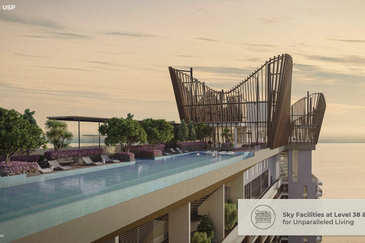 The Crown, Tanjung Tokong @Straits Quay For Sale