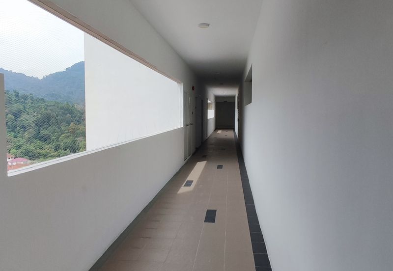 The Retreat Condominiums