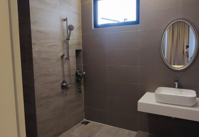 Silkspring Residences