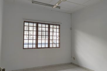 Taman Sri Putra, Sungai Buloh