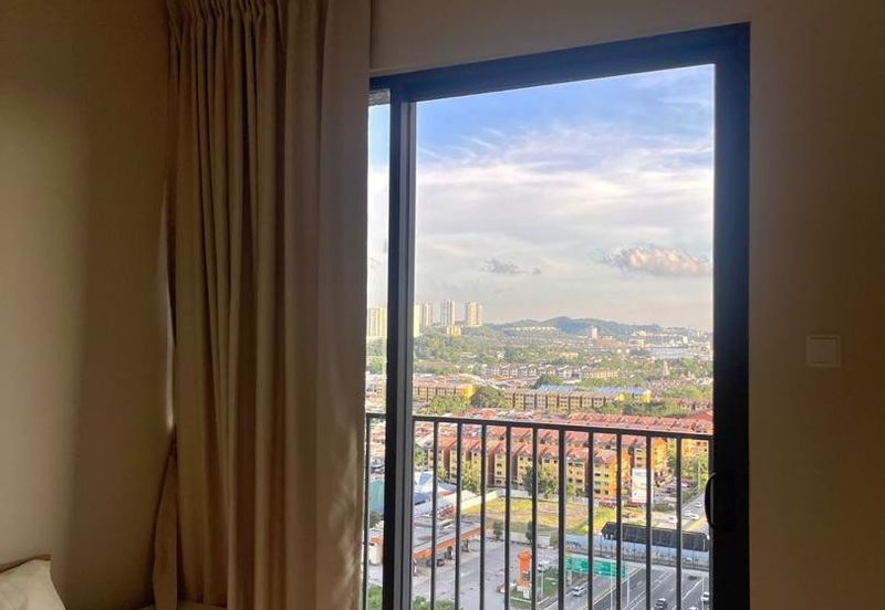 Yolo Signature Suites