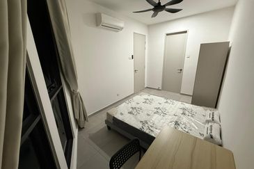 Yolo Signature Suites